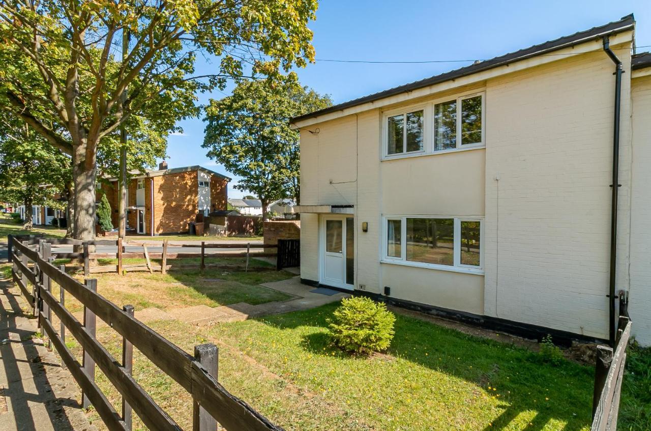 Hillcrest Lodge Stevenage Exterior foto